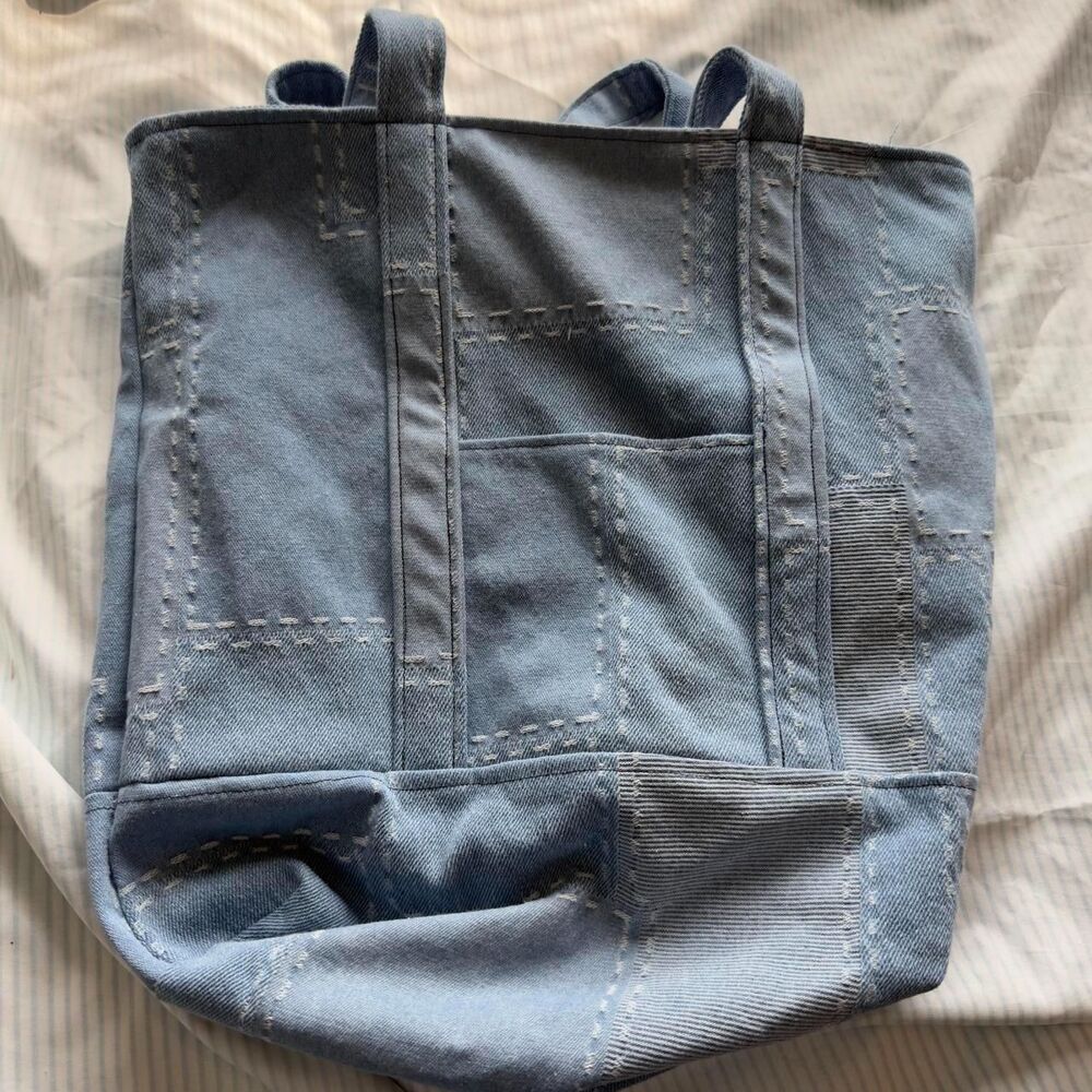 PatchworkDenim Tote Bag with Contrast Stitching #denim #totebag - Picture 3 of 4